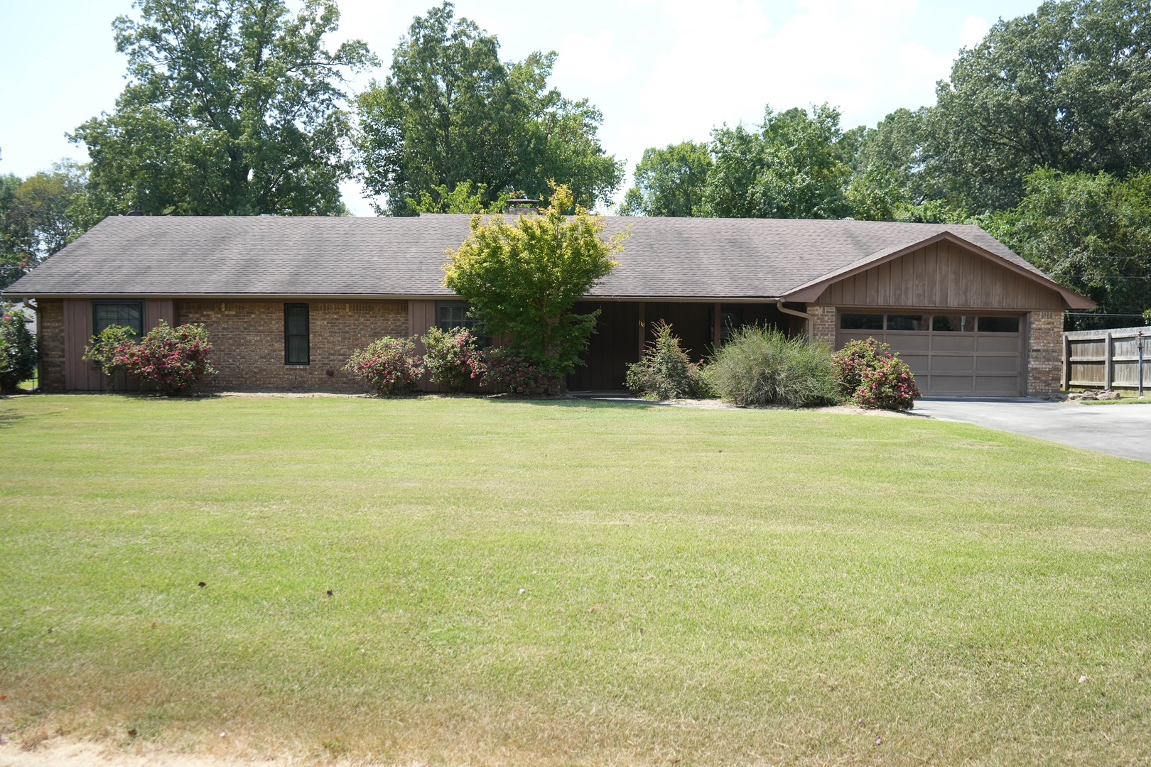 118 Ridgewood, Prescott Arkansas 71857